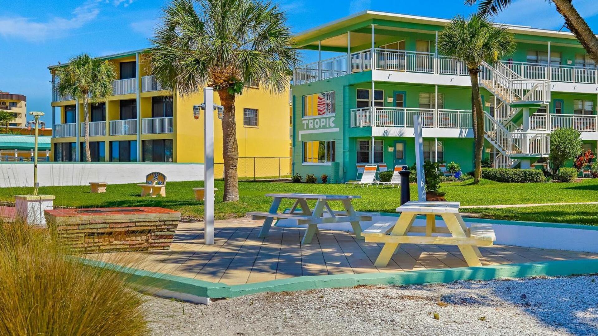 מלון סיינט פיט ביץ' Tropic Terrace מראה חיצוני תמונה